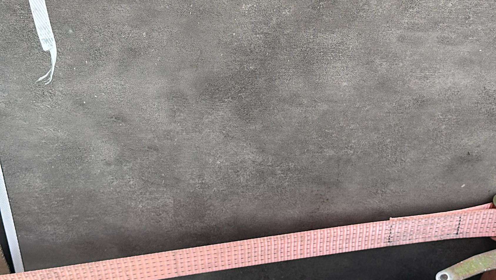 עודפים 48 מ"ר,80X80 BIB מט M89004,מכירה של כל הכמות בלבד, ללא אחריות מלבד שבר, לא ניתן להחזיר את המוצר, במקרה של שבר יינתן זיכוי כספי בשווי הכמות של השבר 
